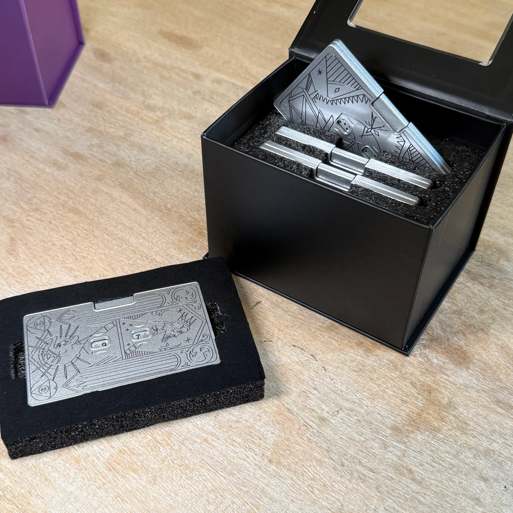 Diceomatic Dice Spinner Set: Suited (Preorder)